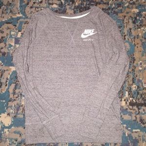 nike long sleeve shirt